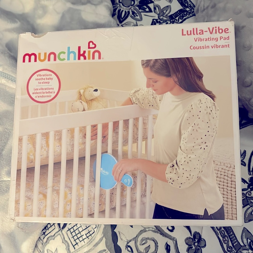 Munchkin Lulla-Vibe Vibrating Mattress Pad Sleep Soother
